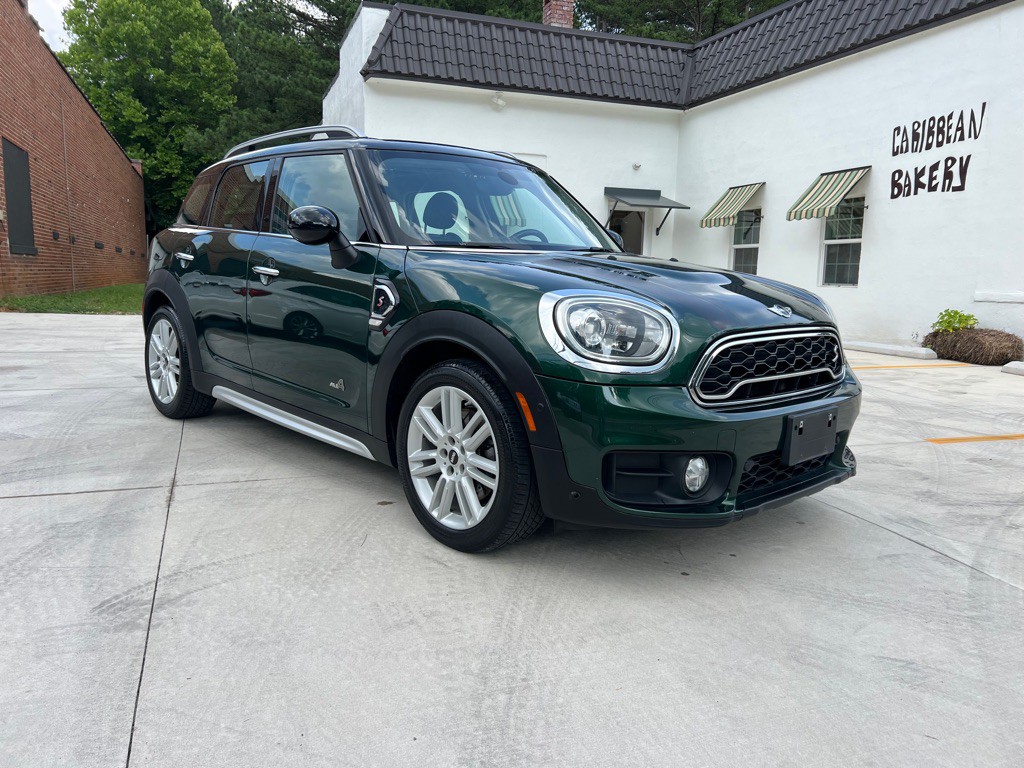 2017 MINI Countryman Image 1