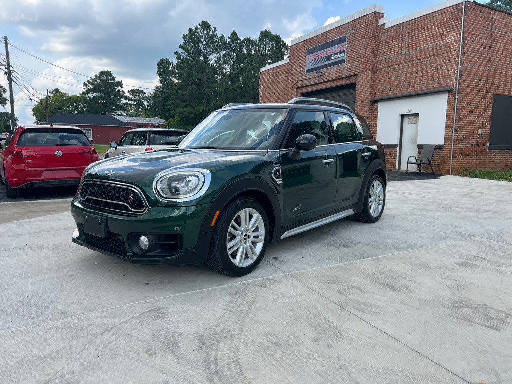 2017 MINI Countryman Image 8
