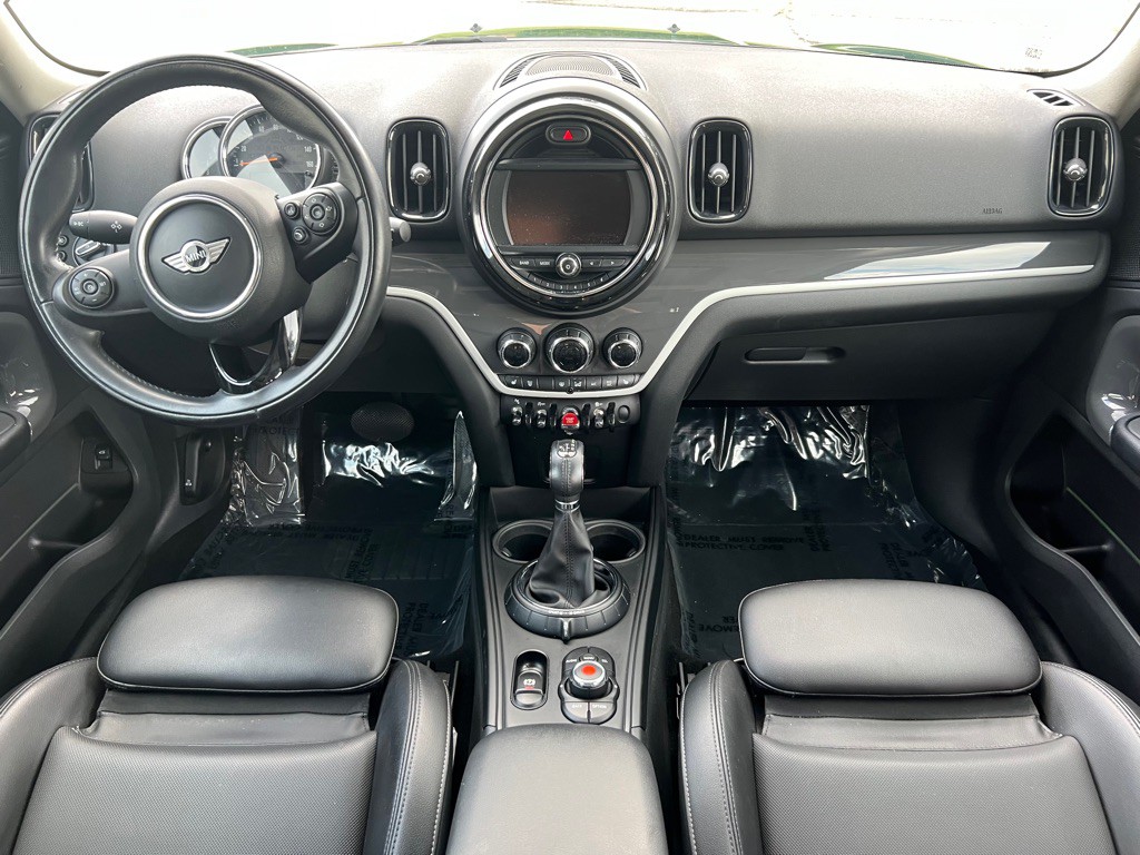 2017 MINI Countryman Image 18
