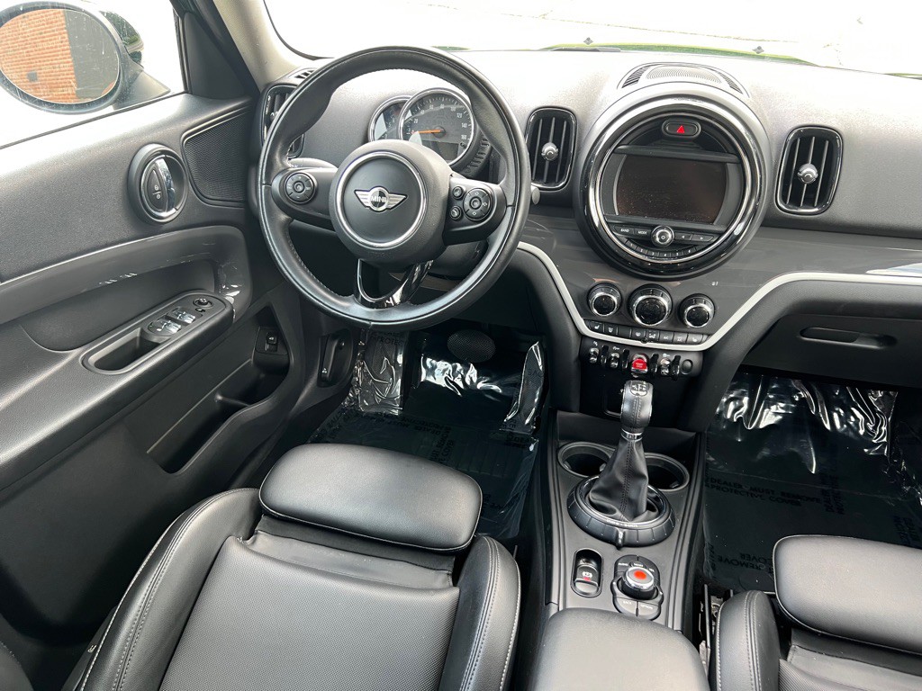 2017 MINI Countryman Image 20