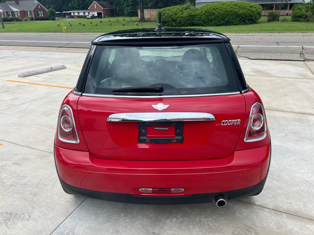 2013 MINI Cooper Image 5