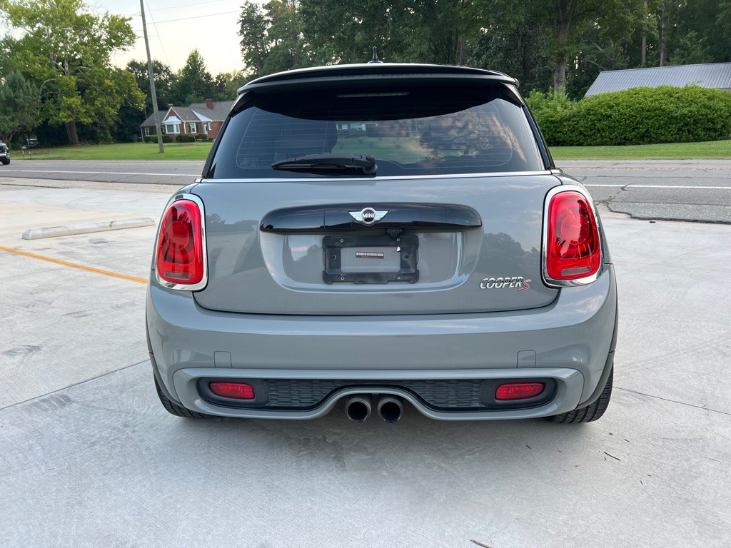 2015 MINI Cooper Image 4