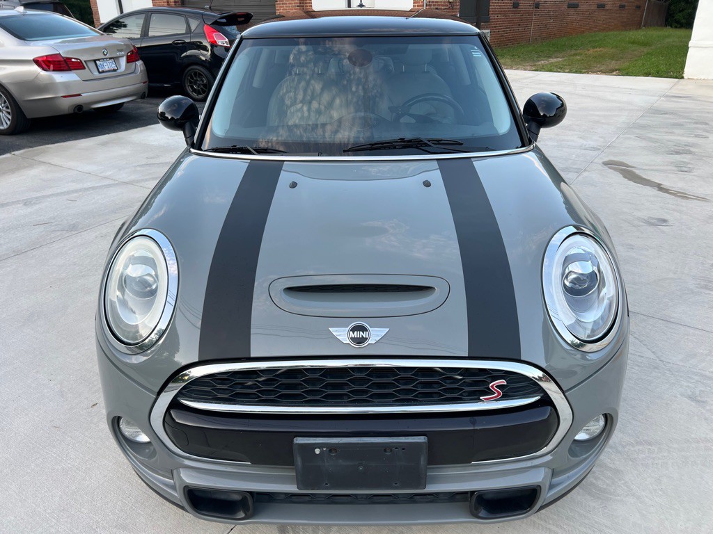 2015 MINI Cooper Image 10