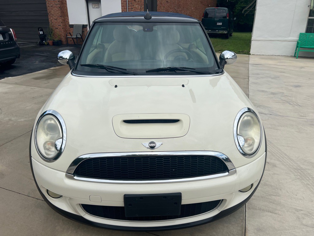 2009 MINI Cooper Image 9