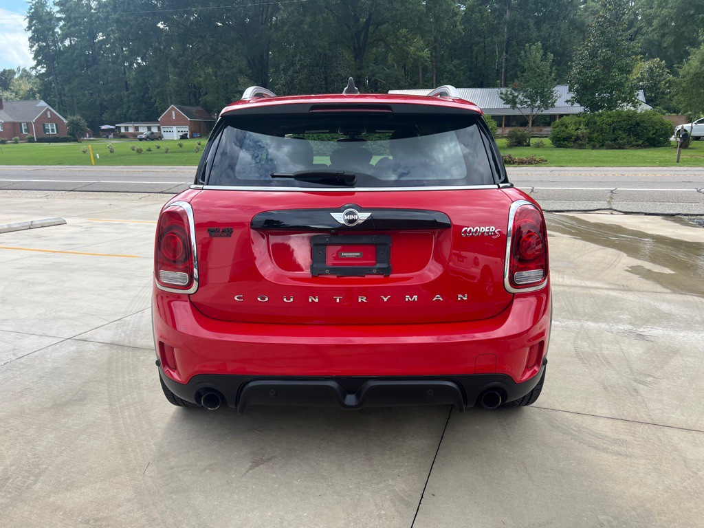 2017 MINI Countryman Image 4