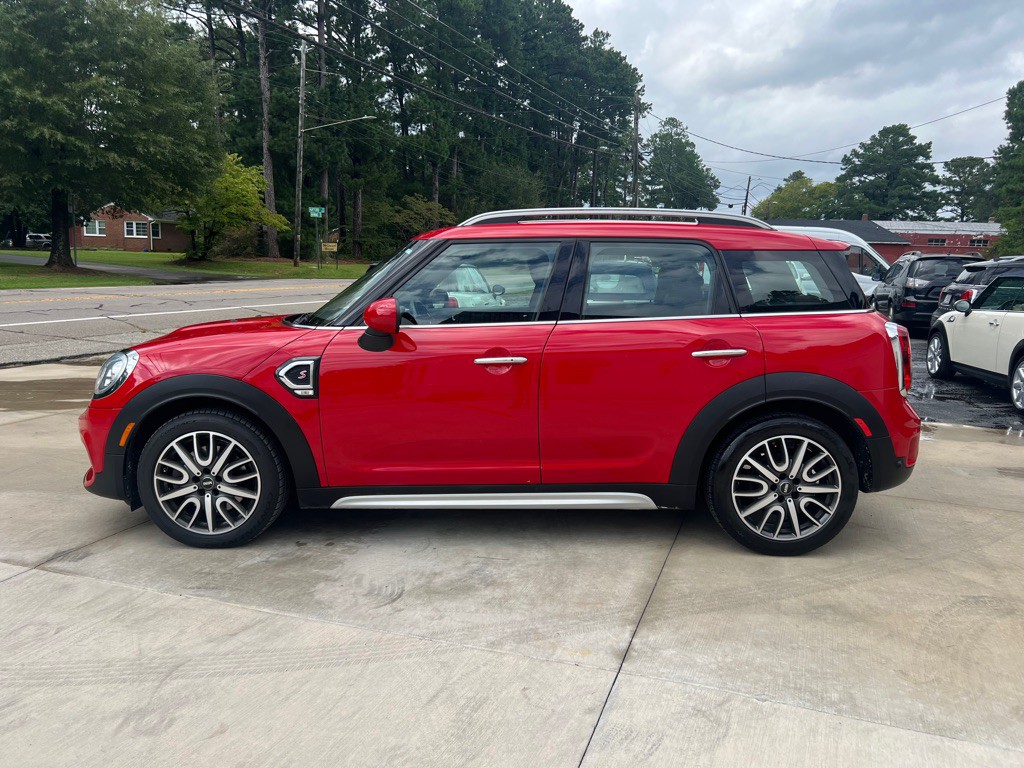 2017 MINI Countryman Image 7