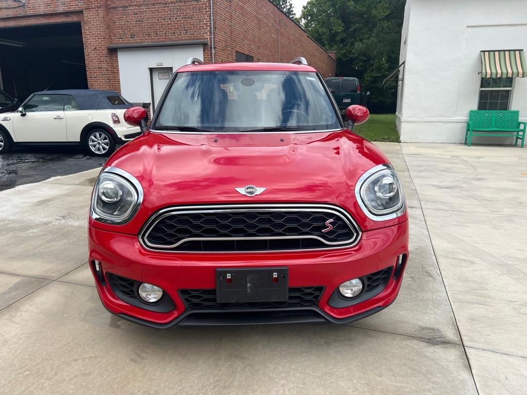 2017 MINI Countryman Image 9