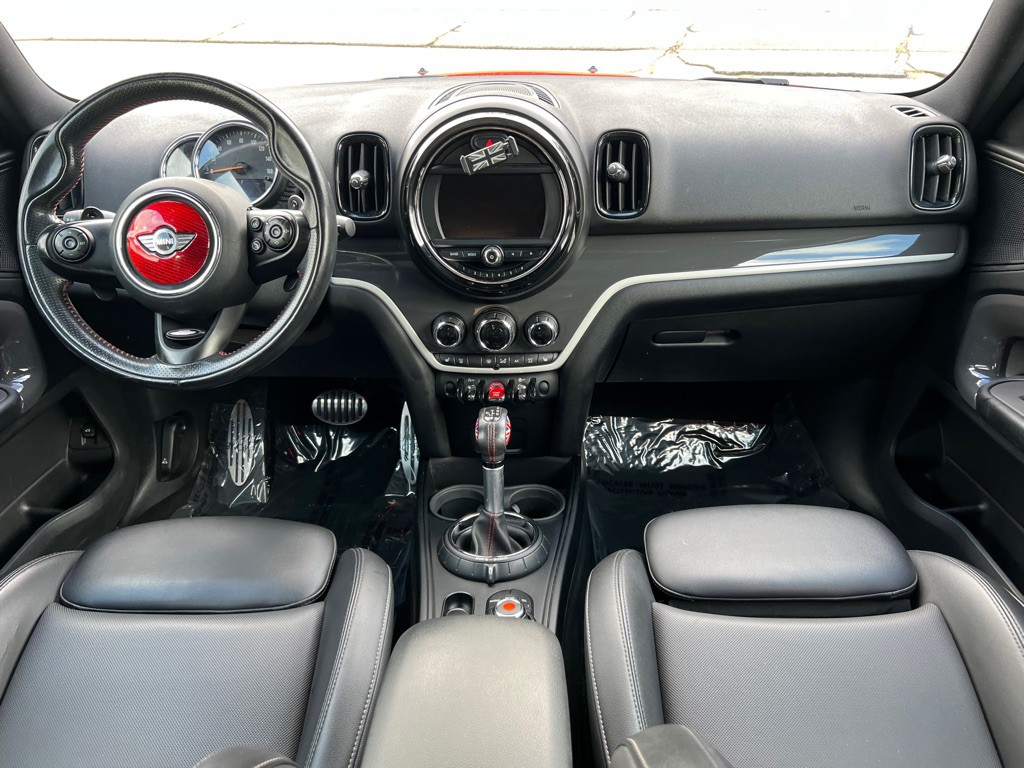 2017 MINI Countryman Image 22