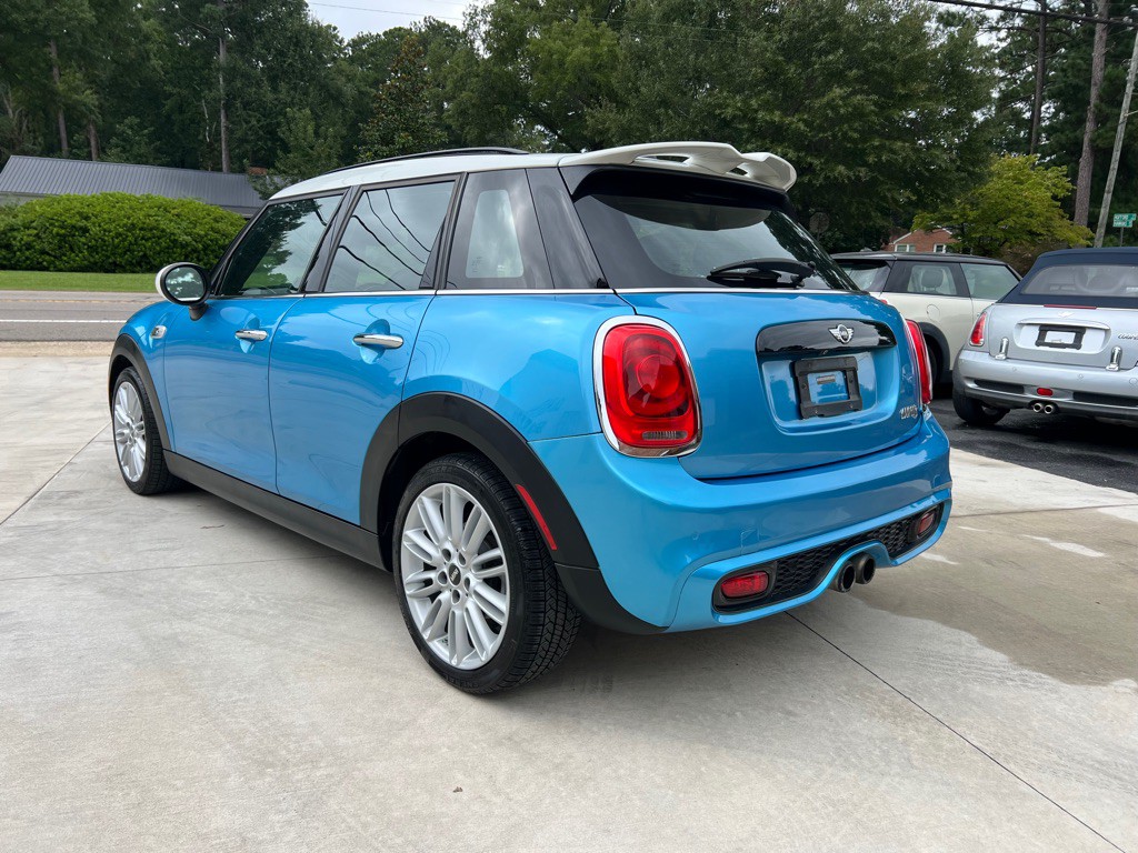 2017 MINI Cooper Image 6