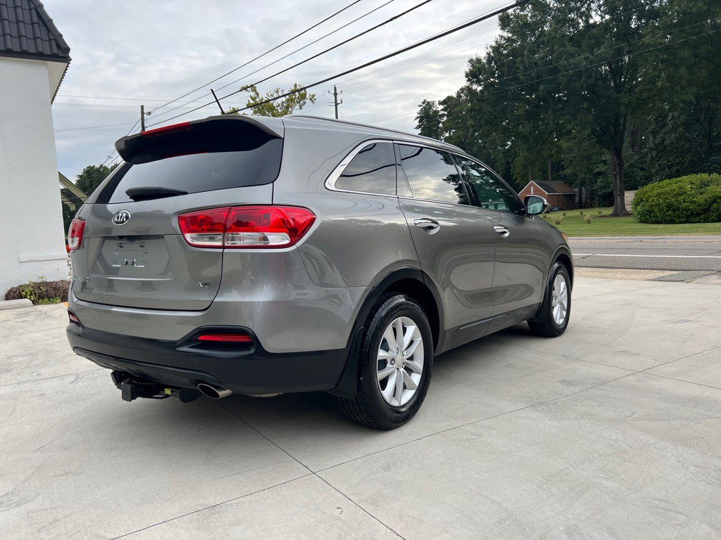 2016 Kia Sorento Image 3