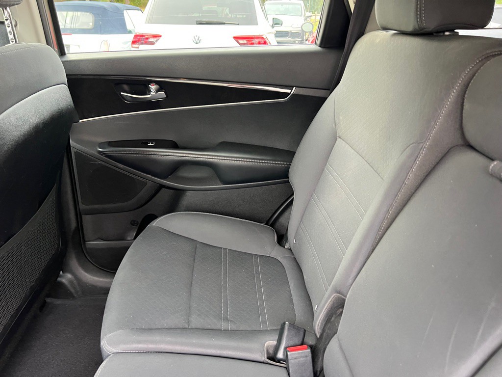 2016 Kia Sorento Image 15
