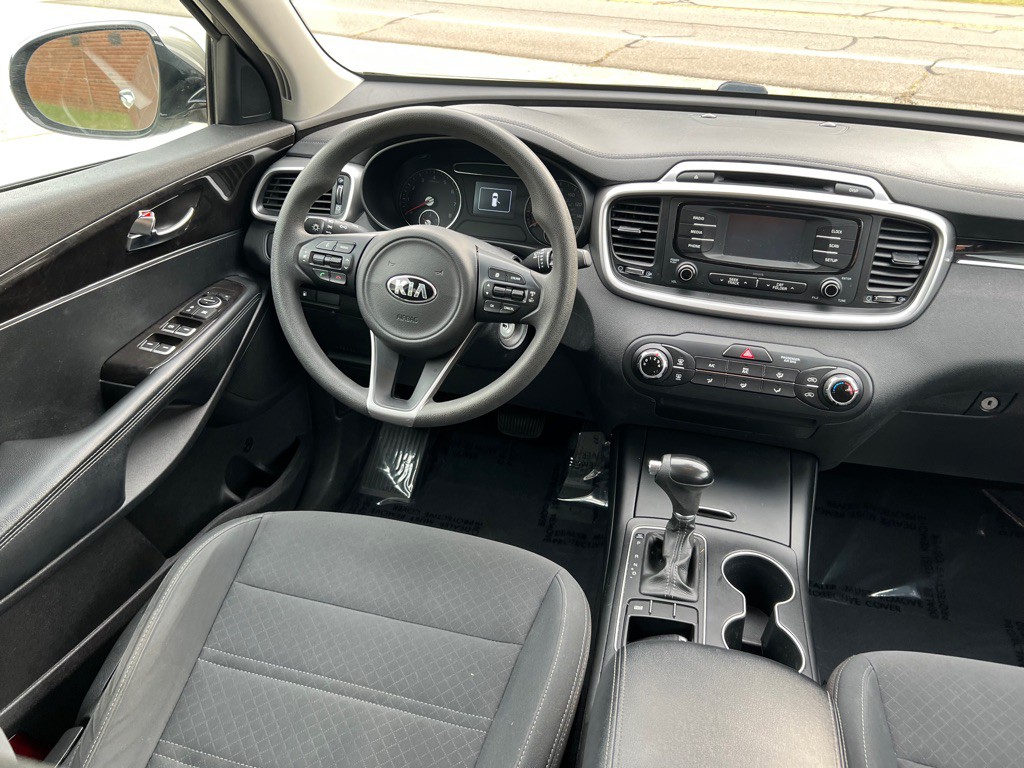 2016 Kia Sorento Image 21