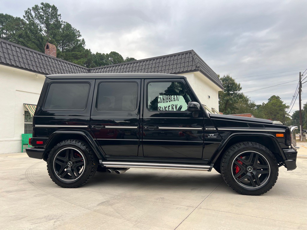2017 Mercedes-Benz G-Class Image 2