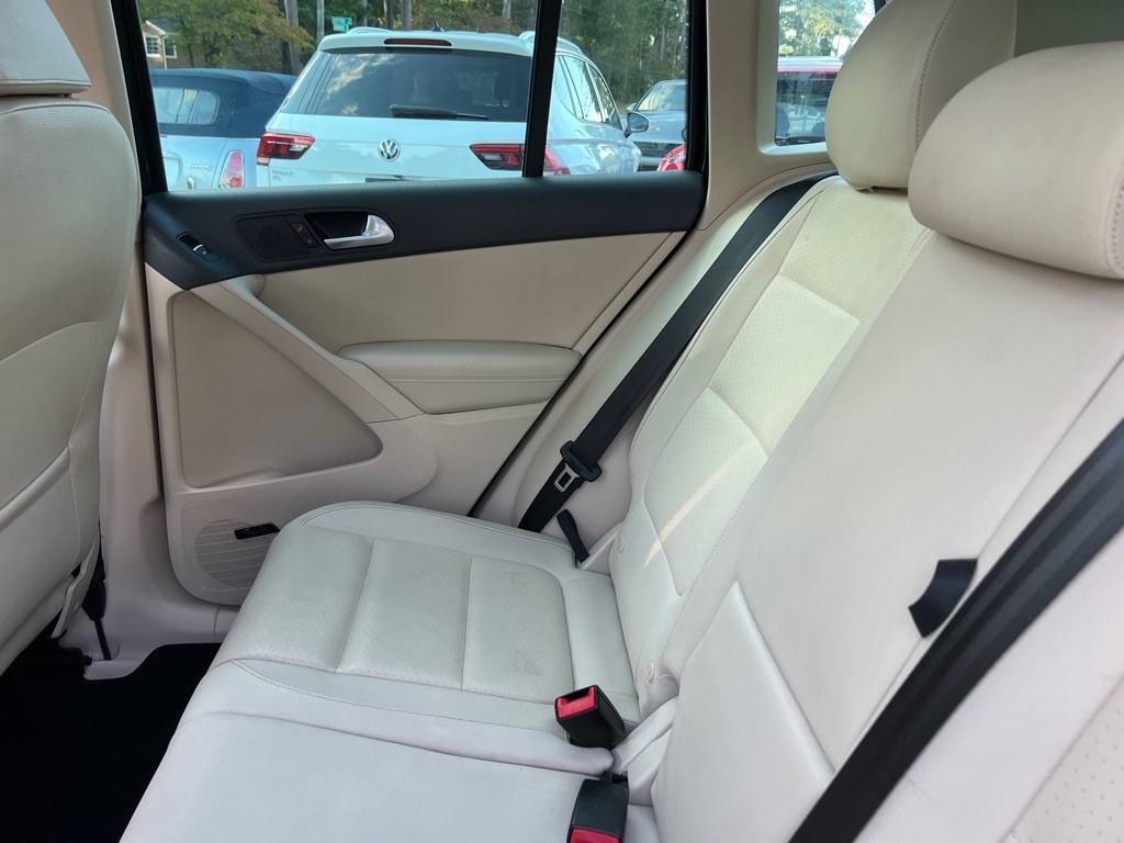 2015 Volkswagen Tiguan Image 15
