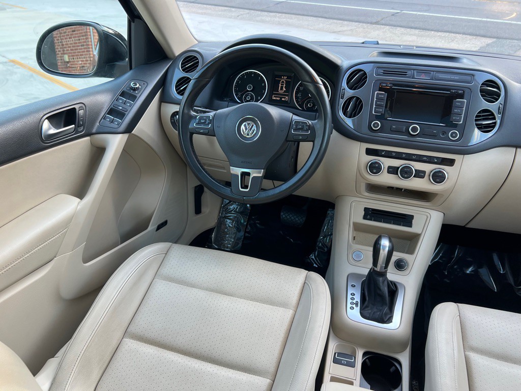 2015 Volkswagen Tiguan Image 21