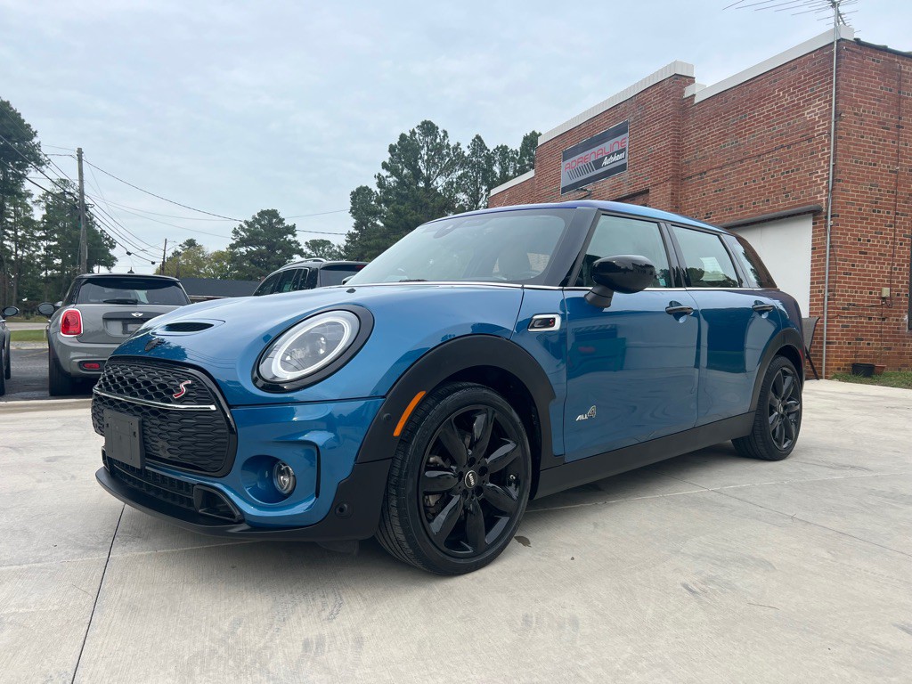 2022 MINI Cooper Clubman Image 8