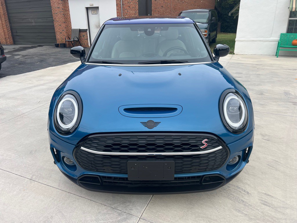 2022 MINI Cooper Clubman Image 10