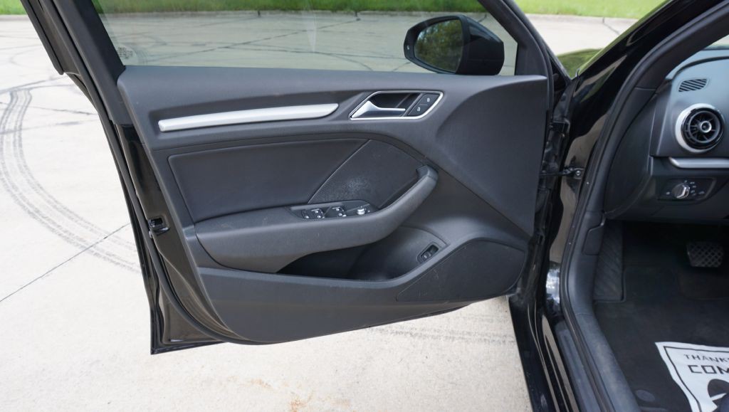 2016 Audi A3 Image 32