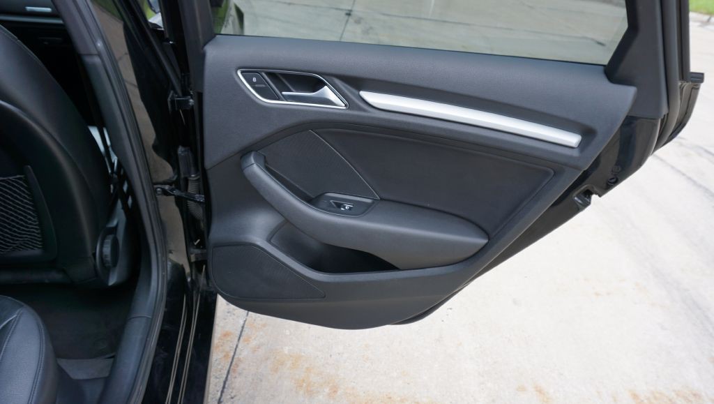 2016 Audi A3 Image 34