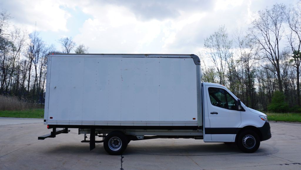 2021 Mercedes-Benz Sprinter Image 6