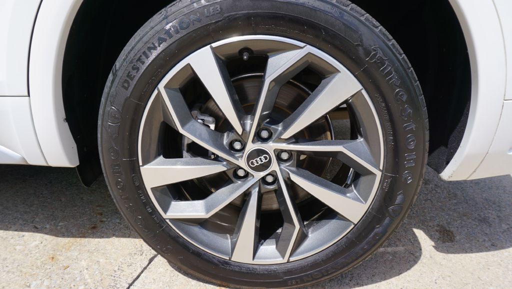 2021 Audi Q5 Image 10