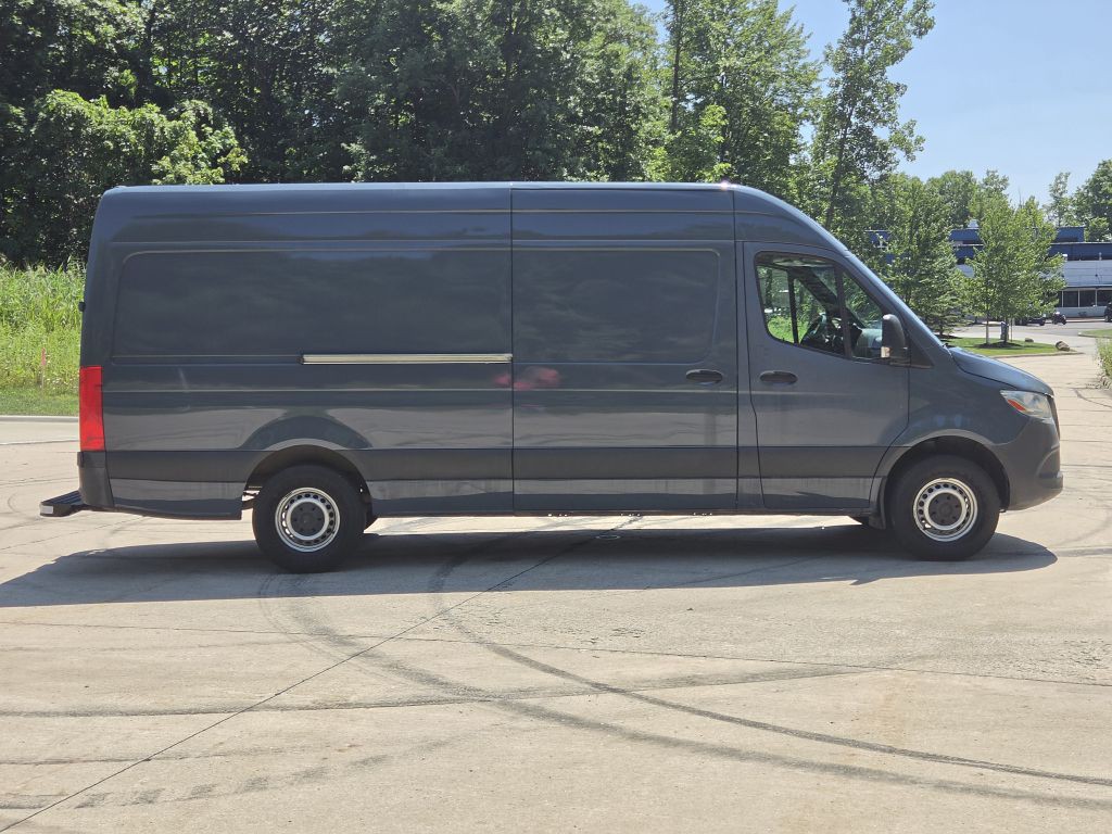 2019 Mercedes-Benz Sprinter Image 6