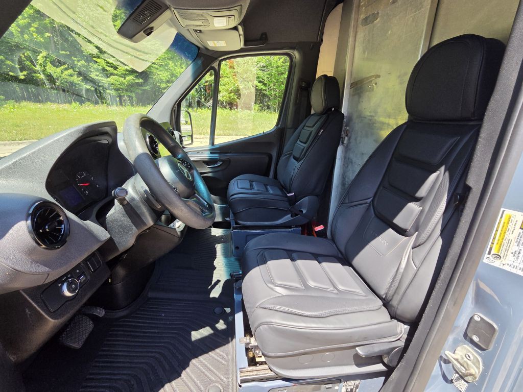 2019 Mercedes-Benz Sprinter Image 15