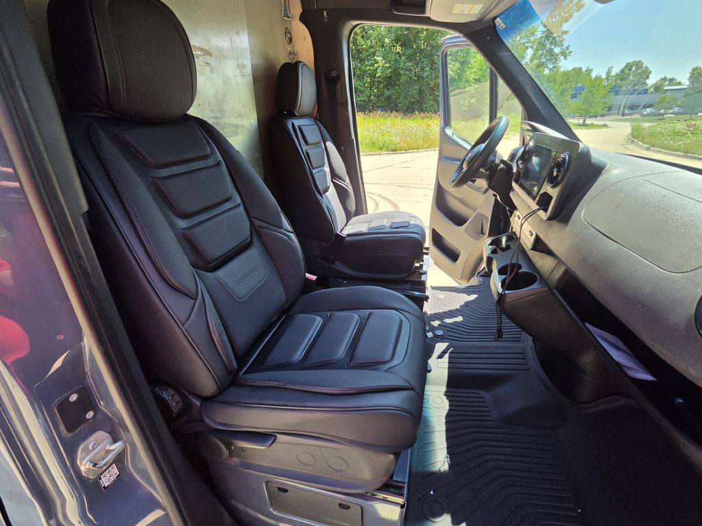 2019 Mercedes-Benz Sprinter Image 17