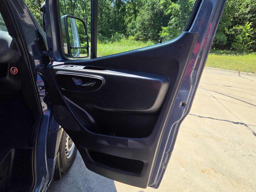 2019 Mercedes-Benz Sprinter Image 19