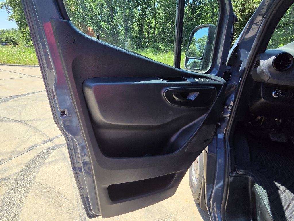 2019 Mercedes-Benz Sprinter Image 20