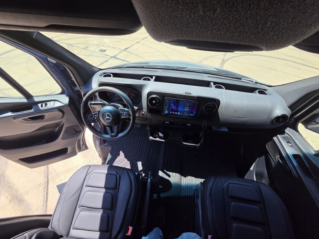 2019 Mercedes-Benz Sprinter Image 34