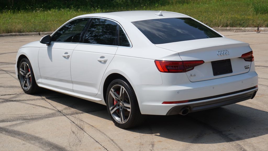 2017 Audi A4 Image 3