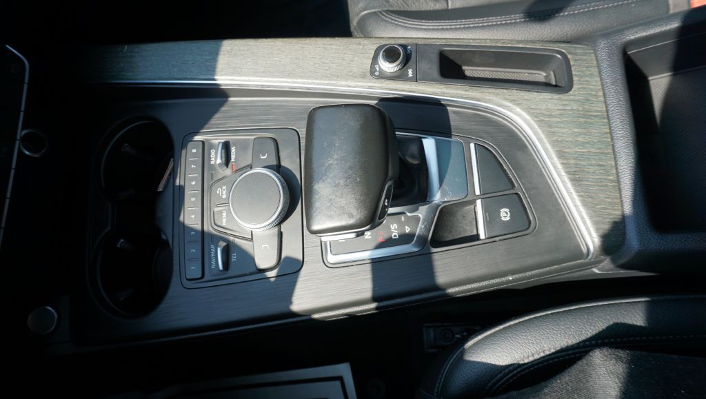 2017 Audi A4 Image 29
