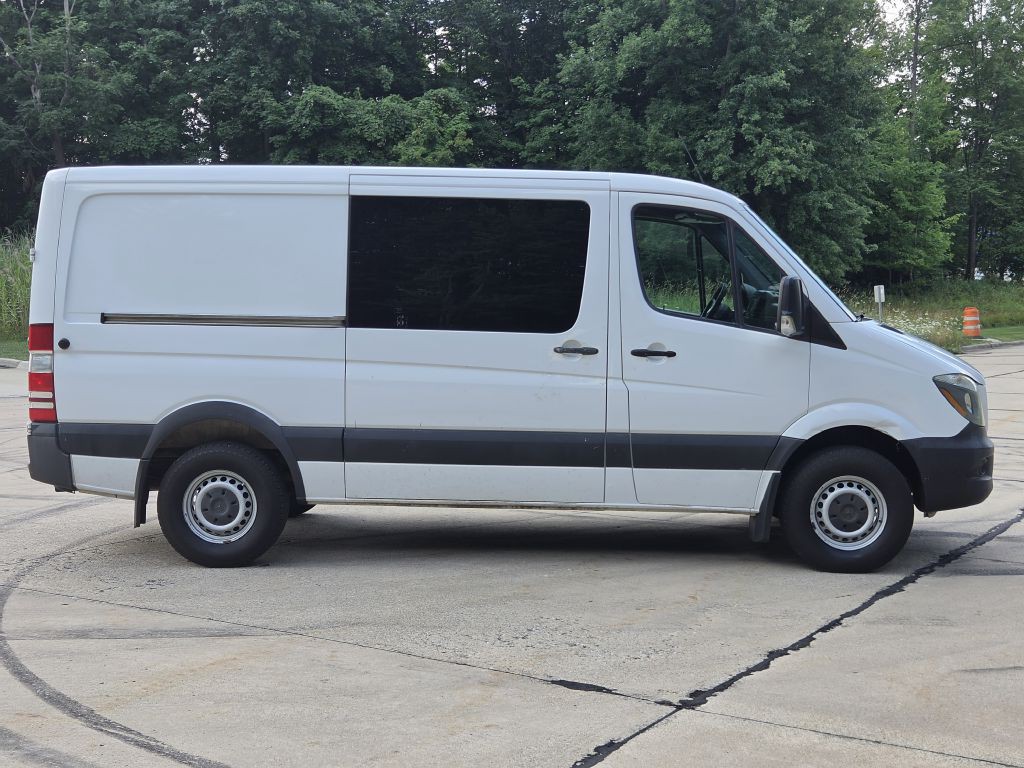 2017 Mercedes-Benz Sprinter Image 6