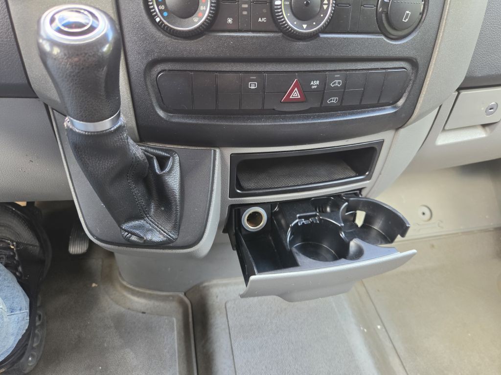 2017 Mercedes-Benz Sprinter Image 22