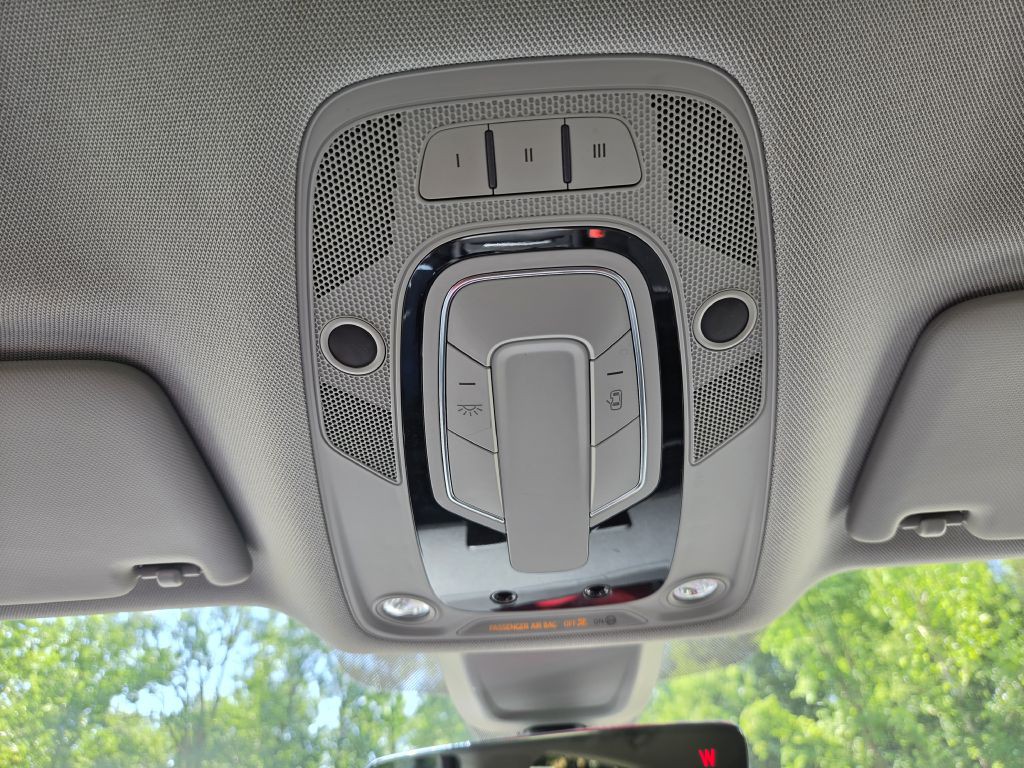 2018 Audi Q5 Image 32