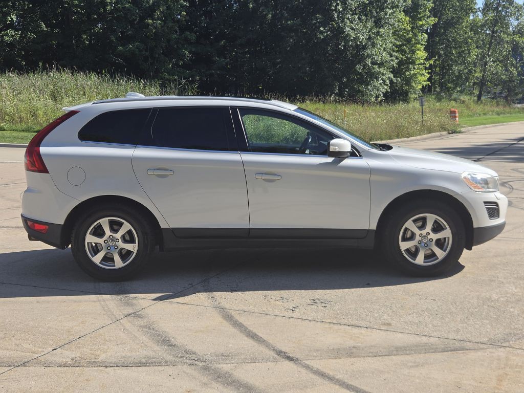 2011 Volvo XC60 Image 6