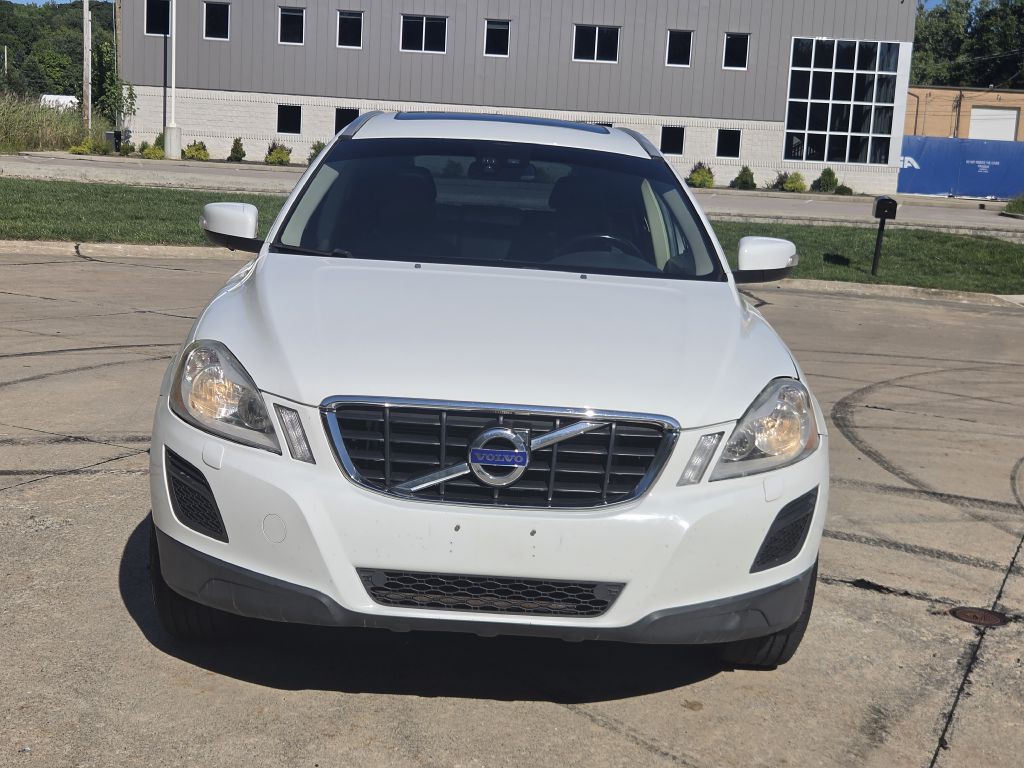 2011 Volvo XC60 Image 8