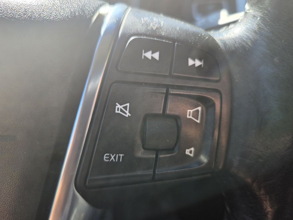 2011 Volvo XC60 Image 27