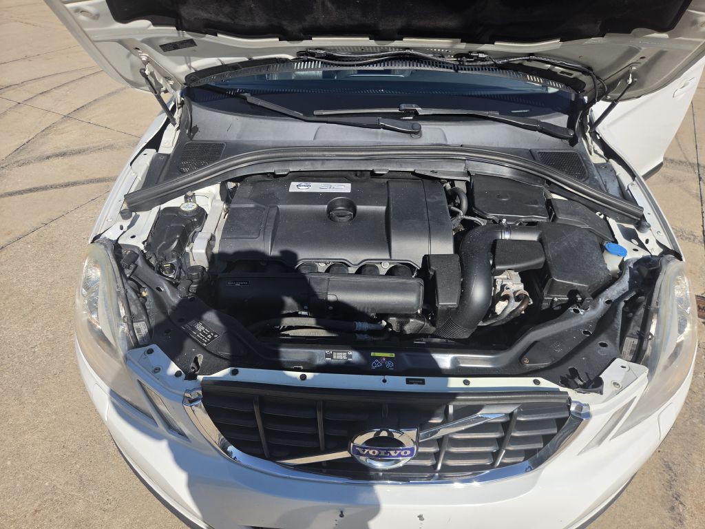 2011 Volvo XC60 Image 39