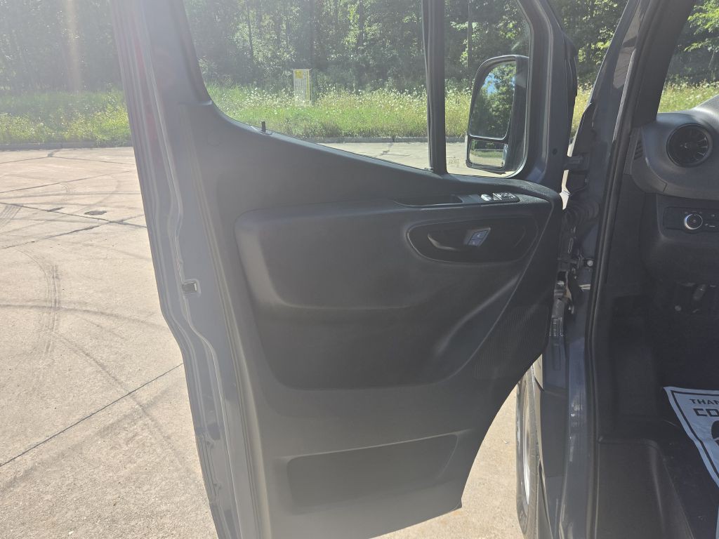 2019 Mercedes-Benz Sprinter Image 14