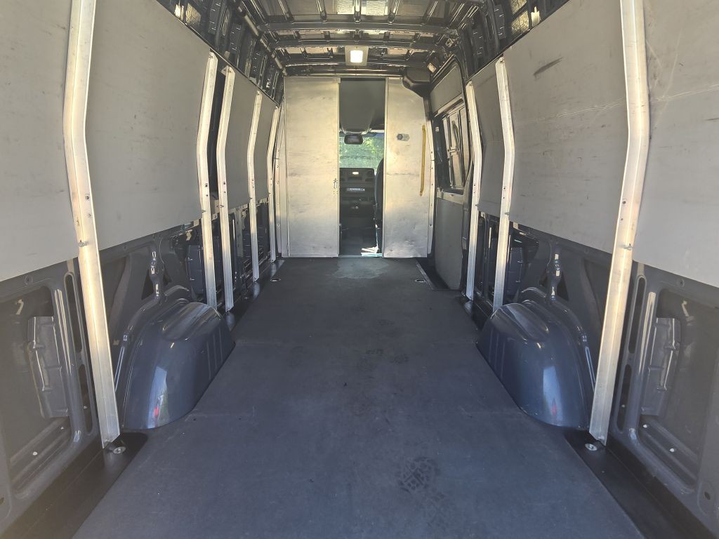 2019 Mercedes-Benz Sprinter Image 27