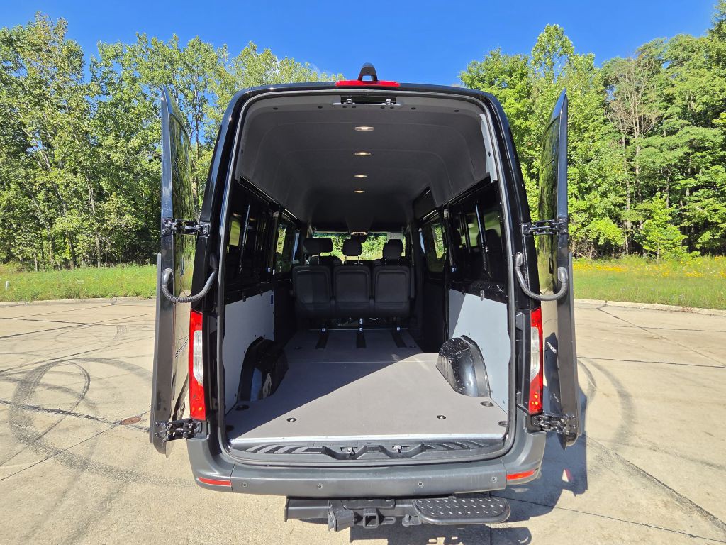2020 Mercedes-Benz Sprinter Image 37