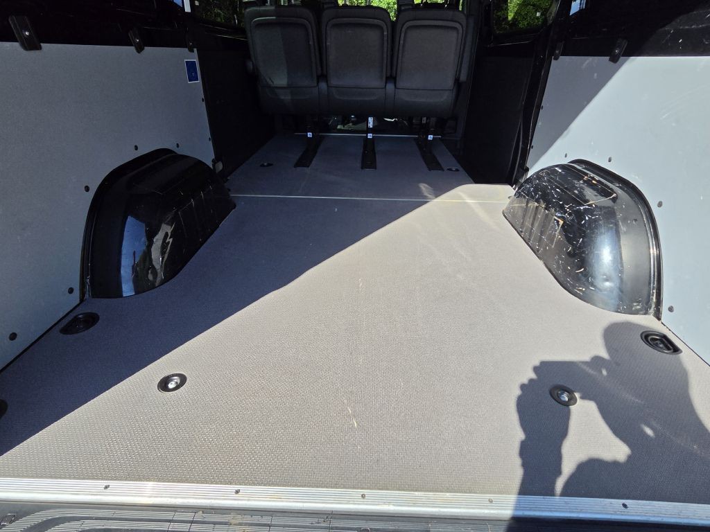 2020 Mercedes-Benz Sprinter Image 38