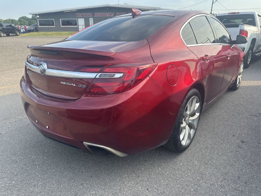 2017 Buick Regal Image 3