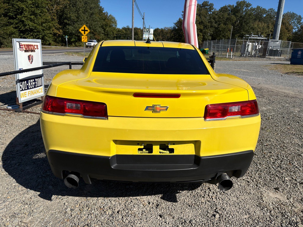 2015 Chevrolet Camaro Image 2