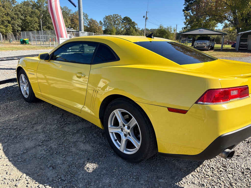 2015 Chevrolet Camaro Image 3