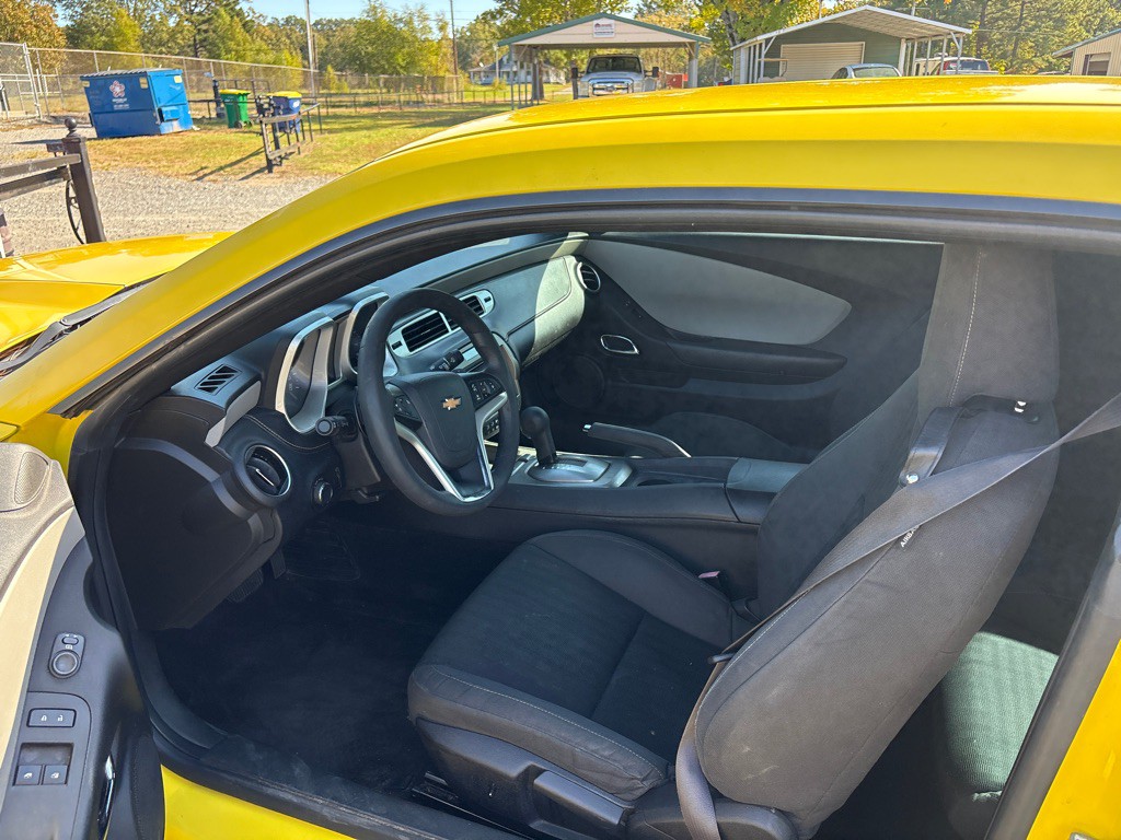 2015 Chevrolet Camaro Image 4