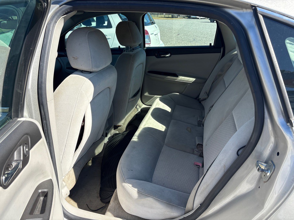 2008 Chevrolet Impala Image 3