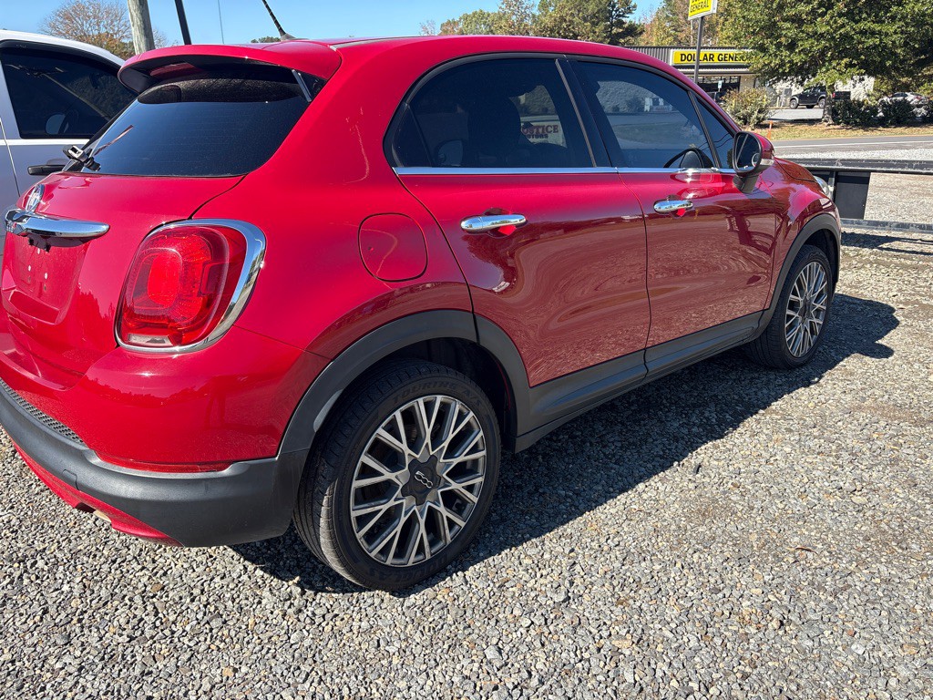 2017 FIAT 500 Image 5